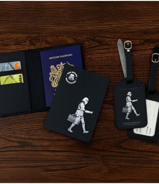 Mad Monkey Originele Stormtrooper - Paspoorthoes & koffer -trailer -set