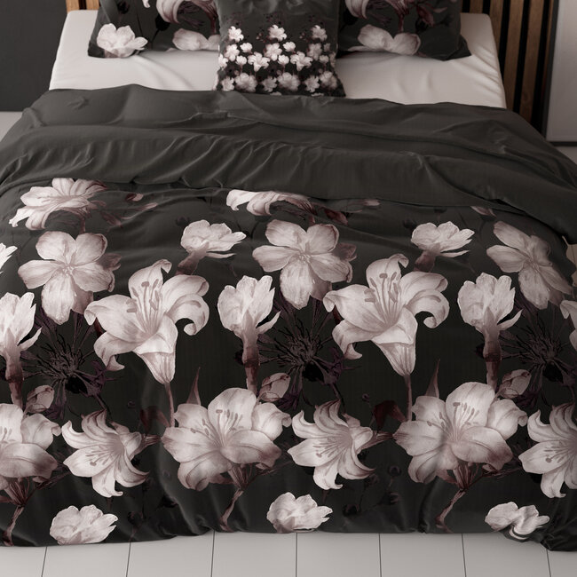Donkere Bloem Zwart 200 x 220
