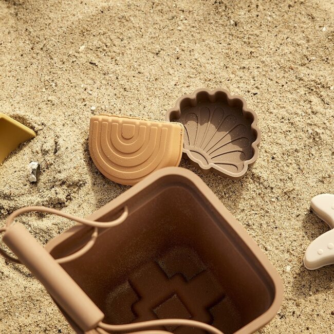Nuuroo Millan Silicone Beach Toy Set - Brown Colour Mix