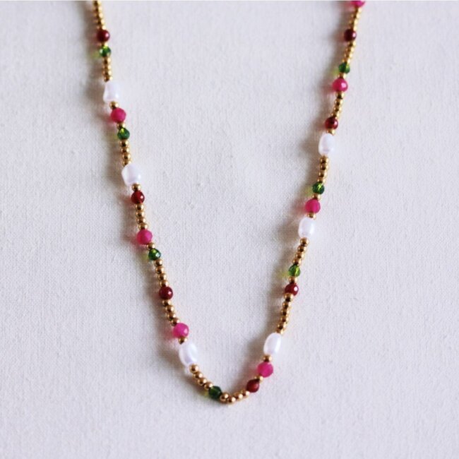 Koning Bamboe Beaded necklace with pearls and faceted beads - green/fuchsia/red