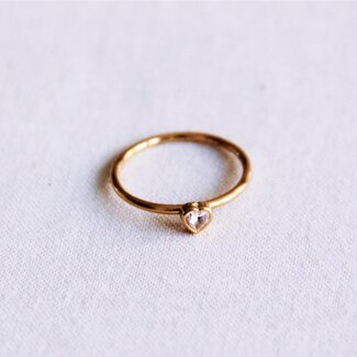 Koning Bamboe Minimalistischer Ring mit Kristallherz - Weiß