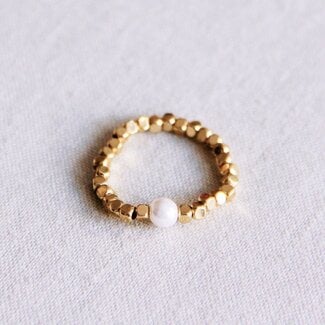 Koning Bamboe Elastische ring met natuursteen - parel/goud