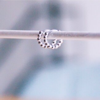 Koning Bamboe Stainless steel hoop earrings 10 mm "balls" - silver