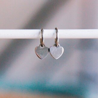 Koning Bamboe Stainless steel hoop earrings with mini heart - silver