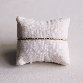 Koning Bamboe SA840: Steel "twisted" bracelet small - gold