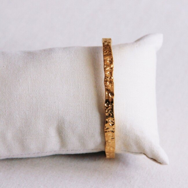 Koning Bamboe Armreif mit Muster - Gold