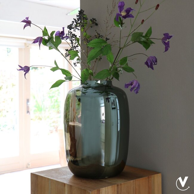 Vase The World Artic vase – gloss grey – Ø25 × H35 cm