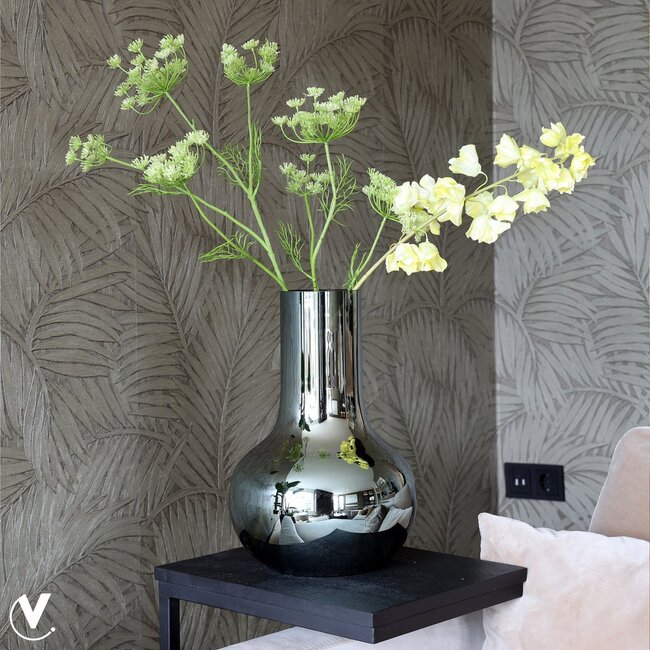 Vase The World Seim S vase – gloss grey – Ø25.5 × H37 cm