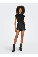 ONLY ONLY Tricia mid waist baggy fit PU-short - Black
