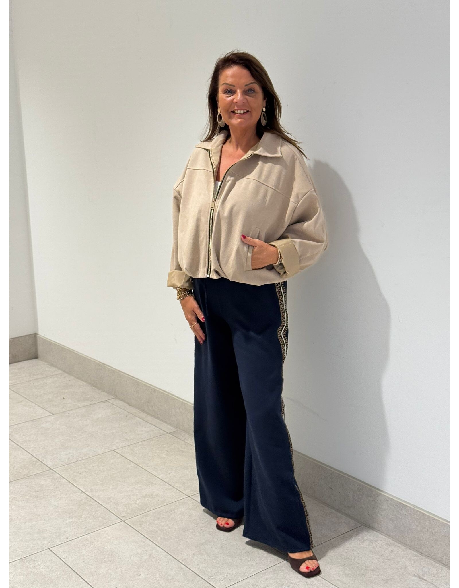 HEBBEZ Wide leg pantalon met panter bies Yara - Donkerblauw