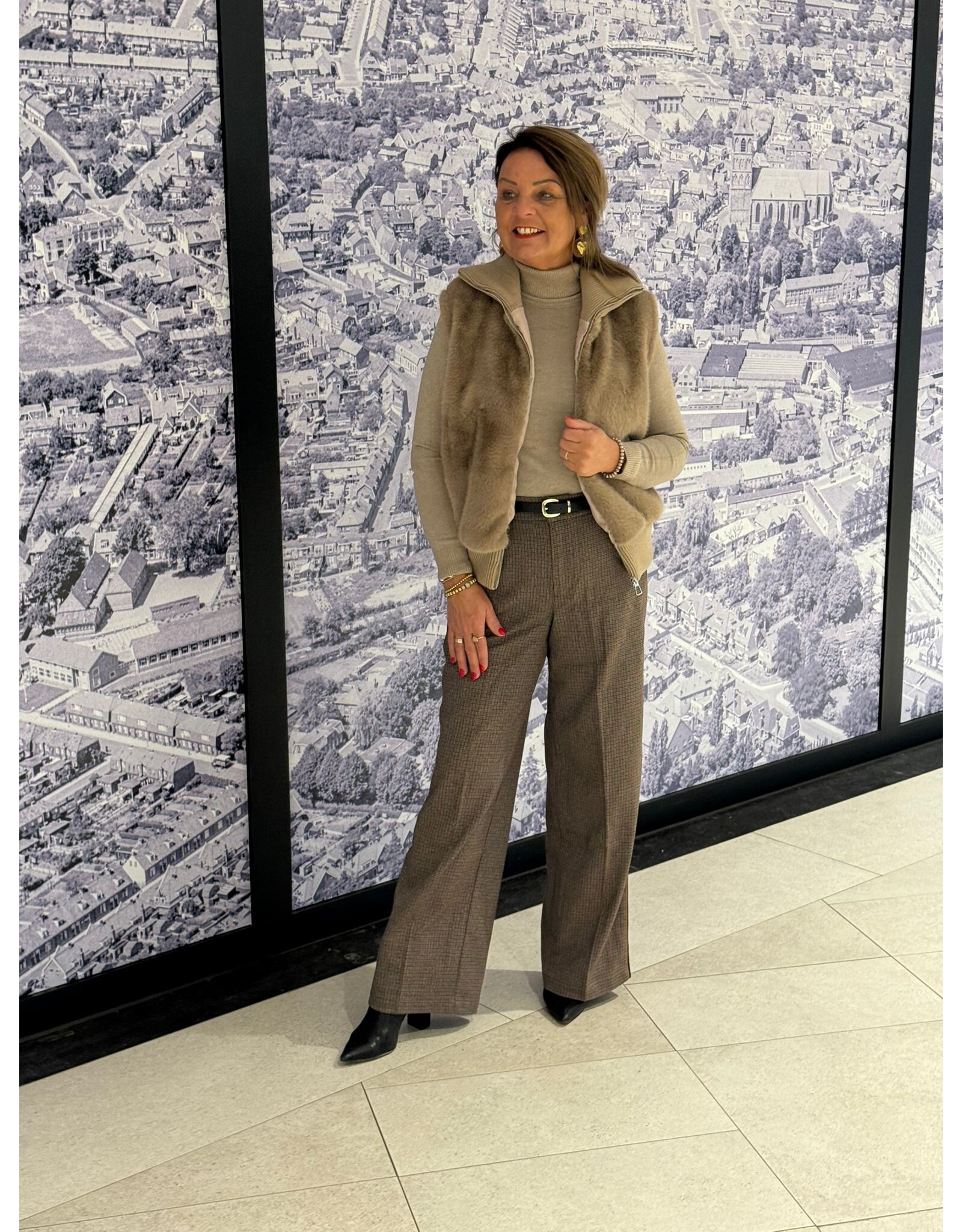 HEBBEZ Faux-fur bodywarmer Emma - Taupe