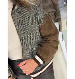 HEBBEZ Geruite jack met teddy mouwen - Olivia