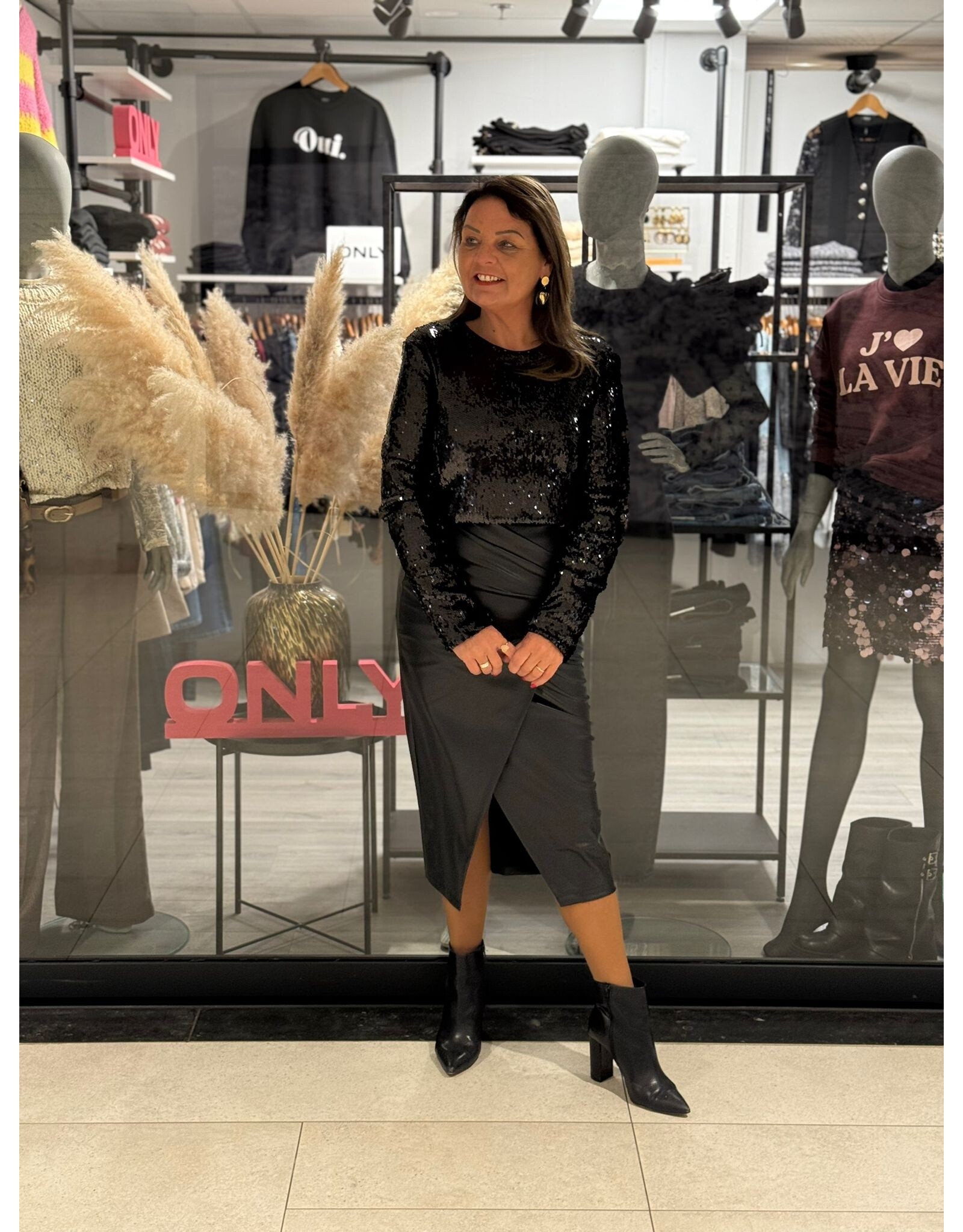 HEBBEZ PU-leren maxi-rok met detail Nora - Zwart