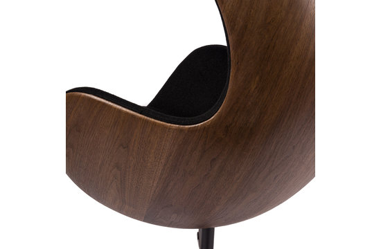 Egg Chair - Zwart / Houtfineer