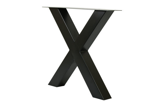 Table tronc en chêne avec pieds en acier