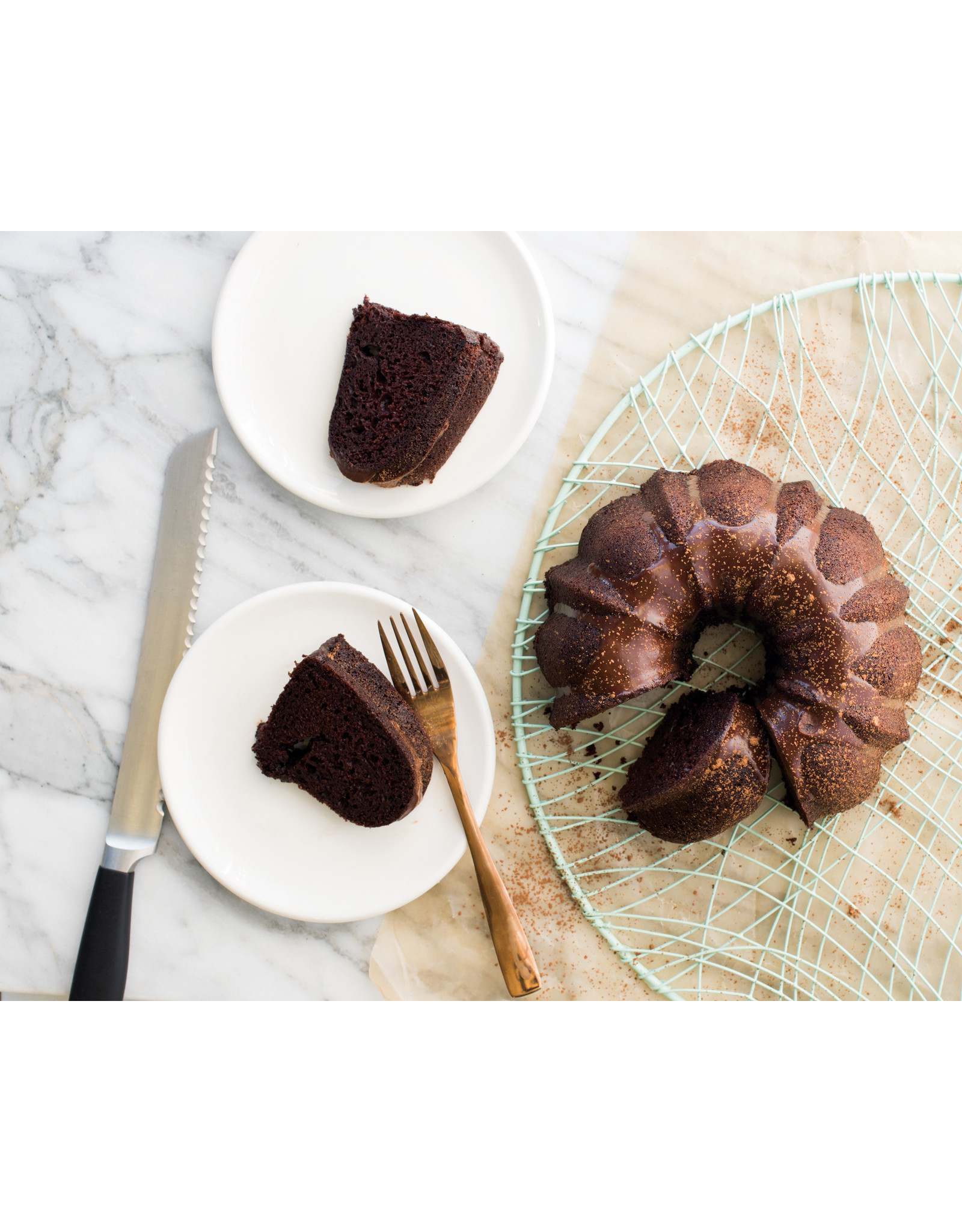 Nordic Ware GOLD Anniversary 6 cup bundt Pan