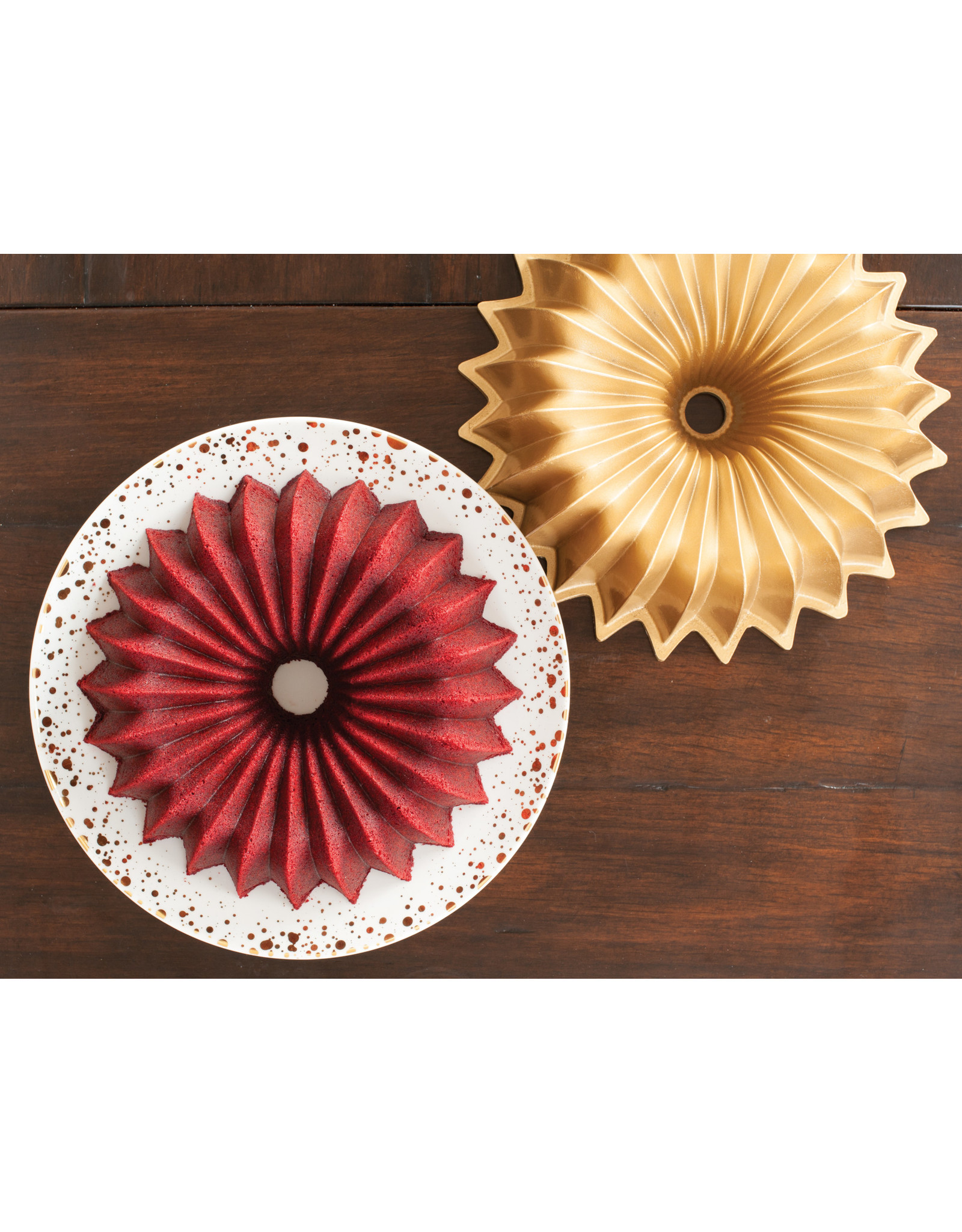 Nordic Ware GOLD Brilliance Bundt pan