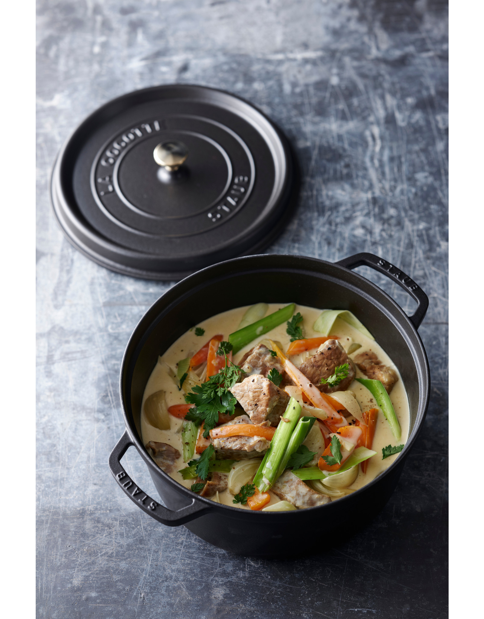 Staub Braadpan Cocotte Zwart