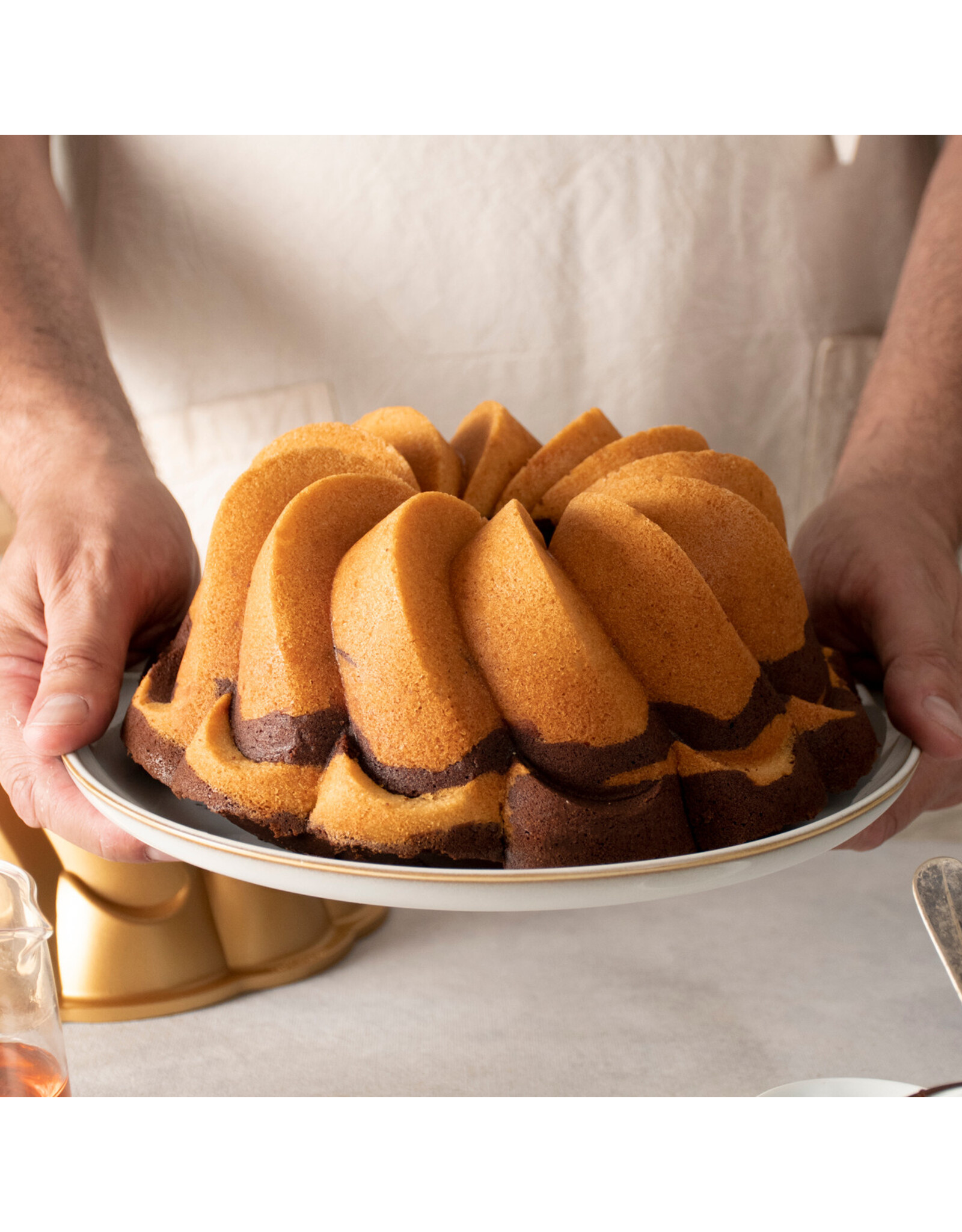 Nordic Ware Gold Pirouette Bundt