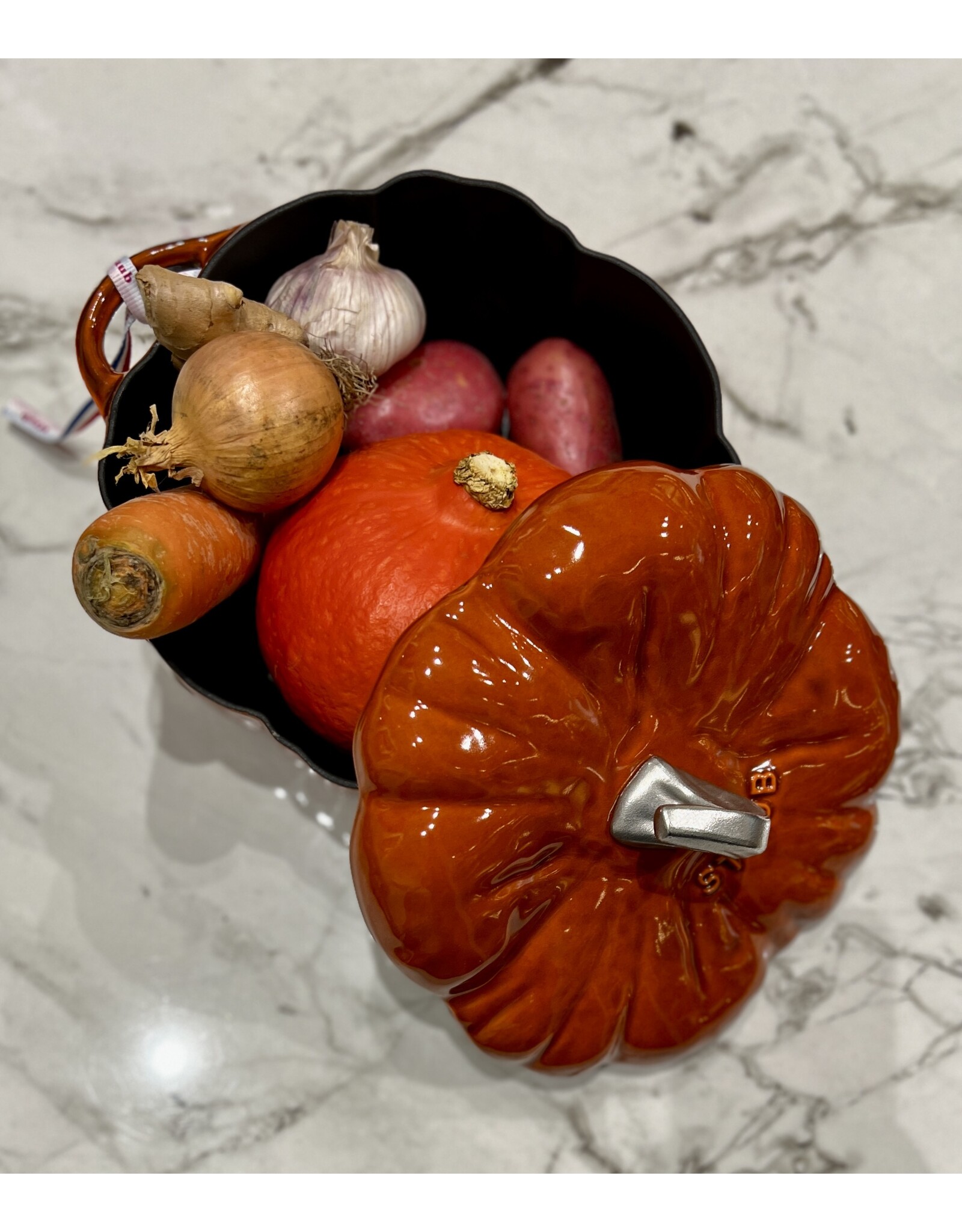 Staub Cocotte "pompoen" kaneel