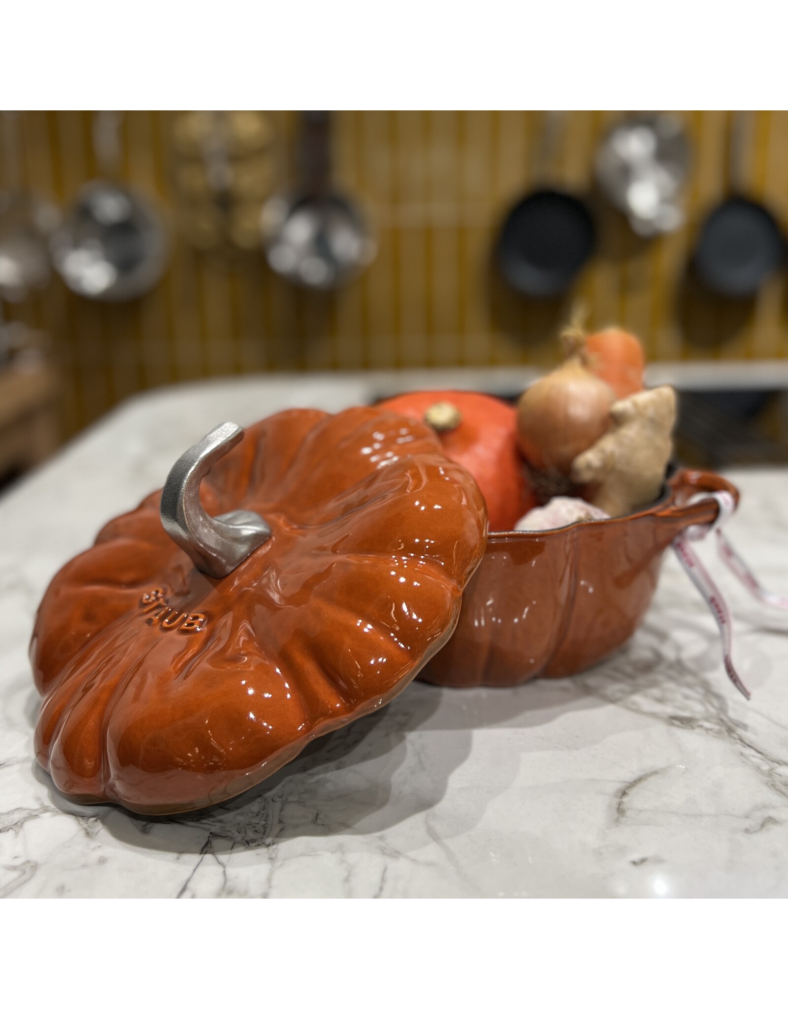 Staub Cocotte "pompoen" kaneel