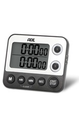 ADE Kookwekker, twee tijden tegelijkertijd