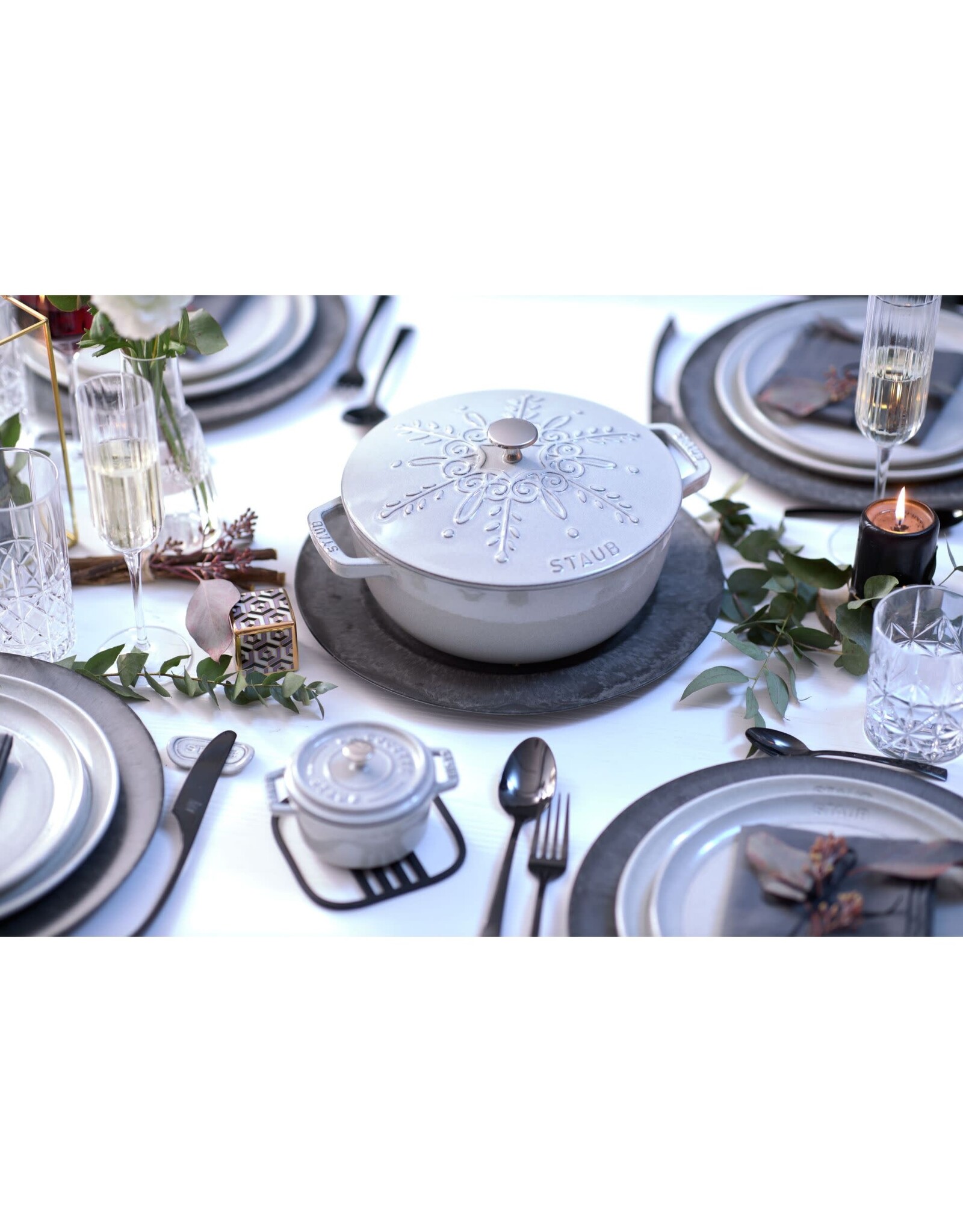 Staub Braadpan Snowflake 24 cm - white truffle 3,6 l