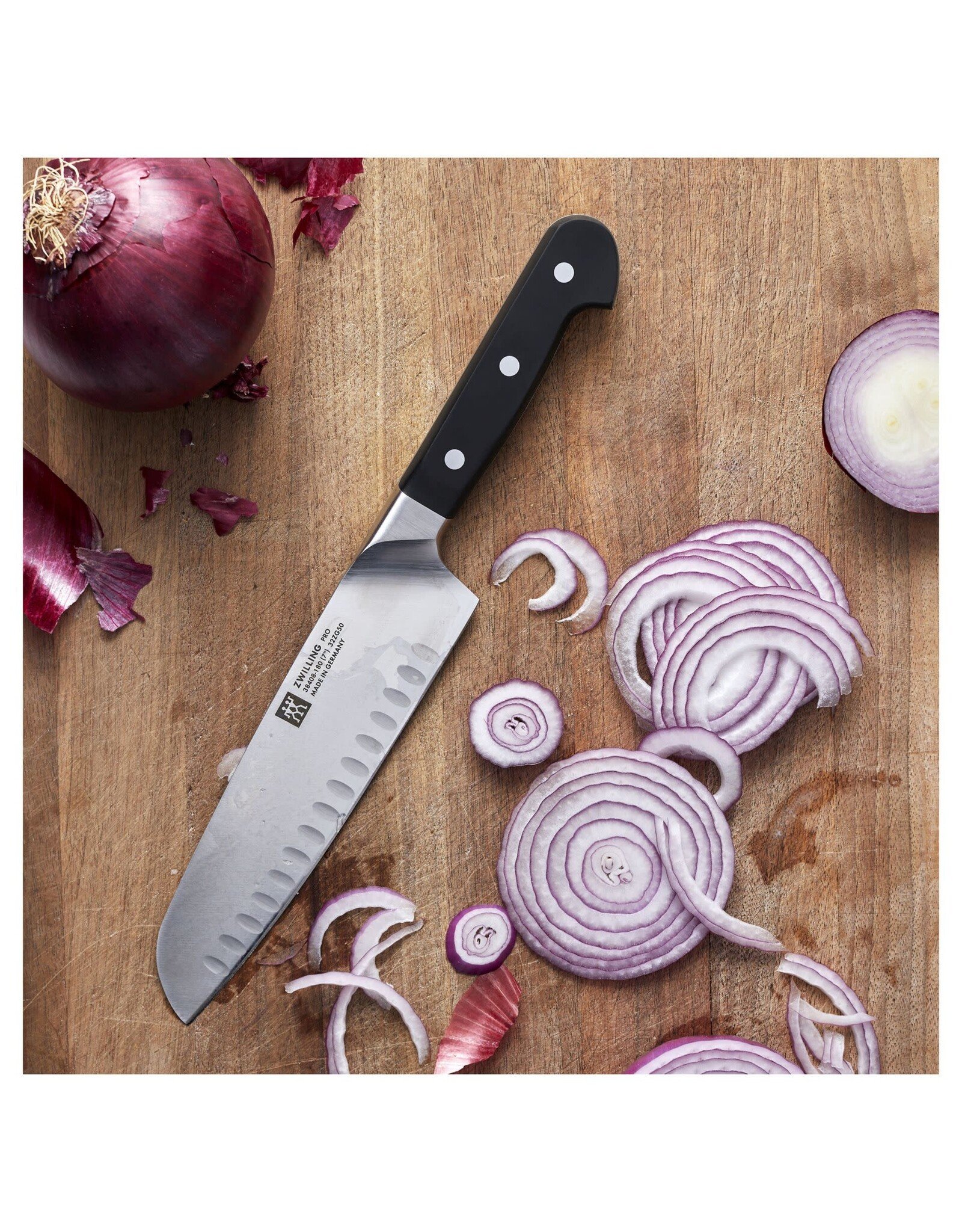 Zwilling Pro Santoku-mes met kuiltjes