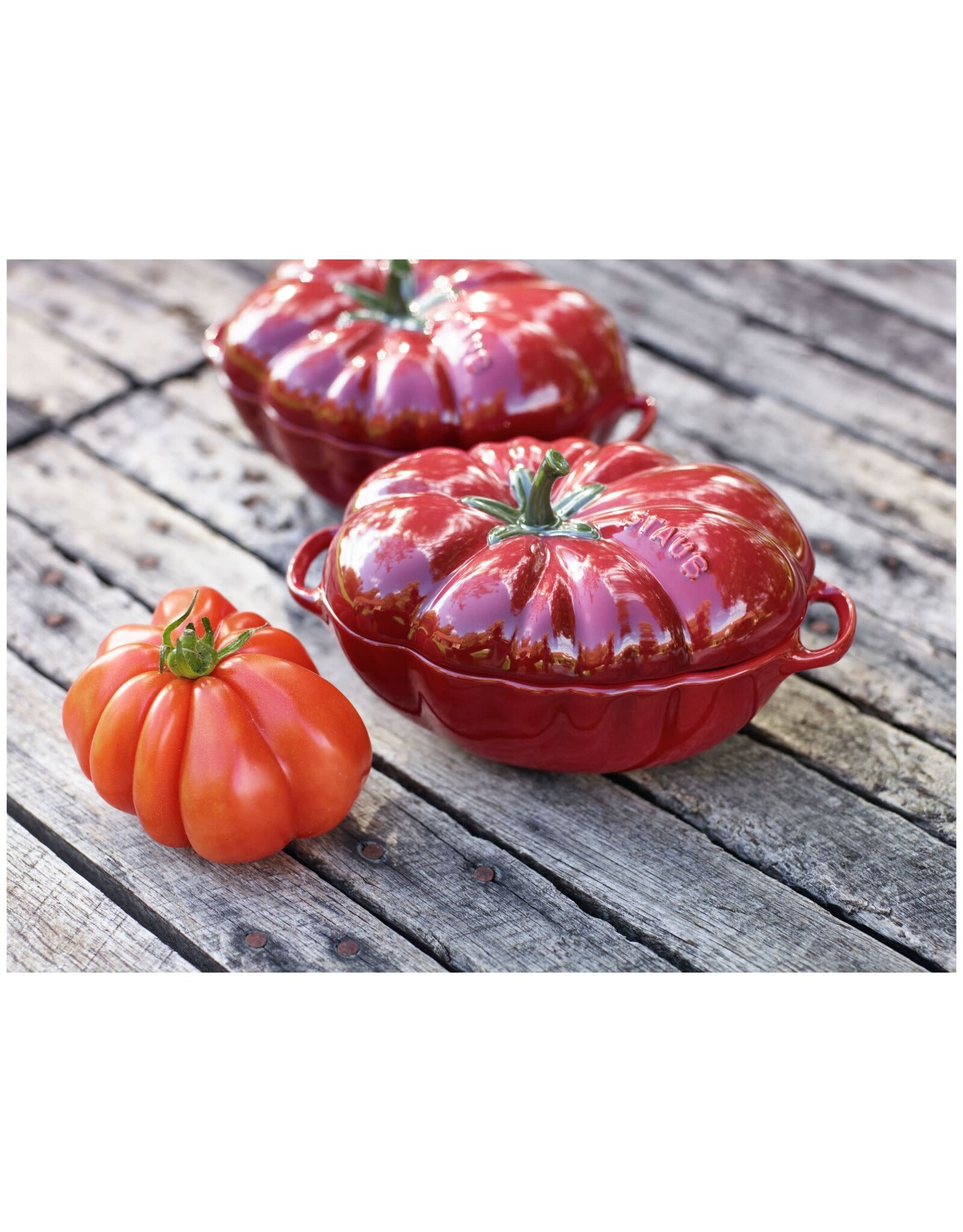 Staub COCOTTE TOMAAT  KERSENROOD 16 CM / 500 ML