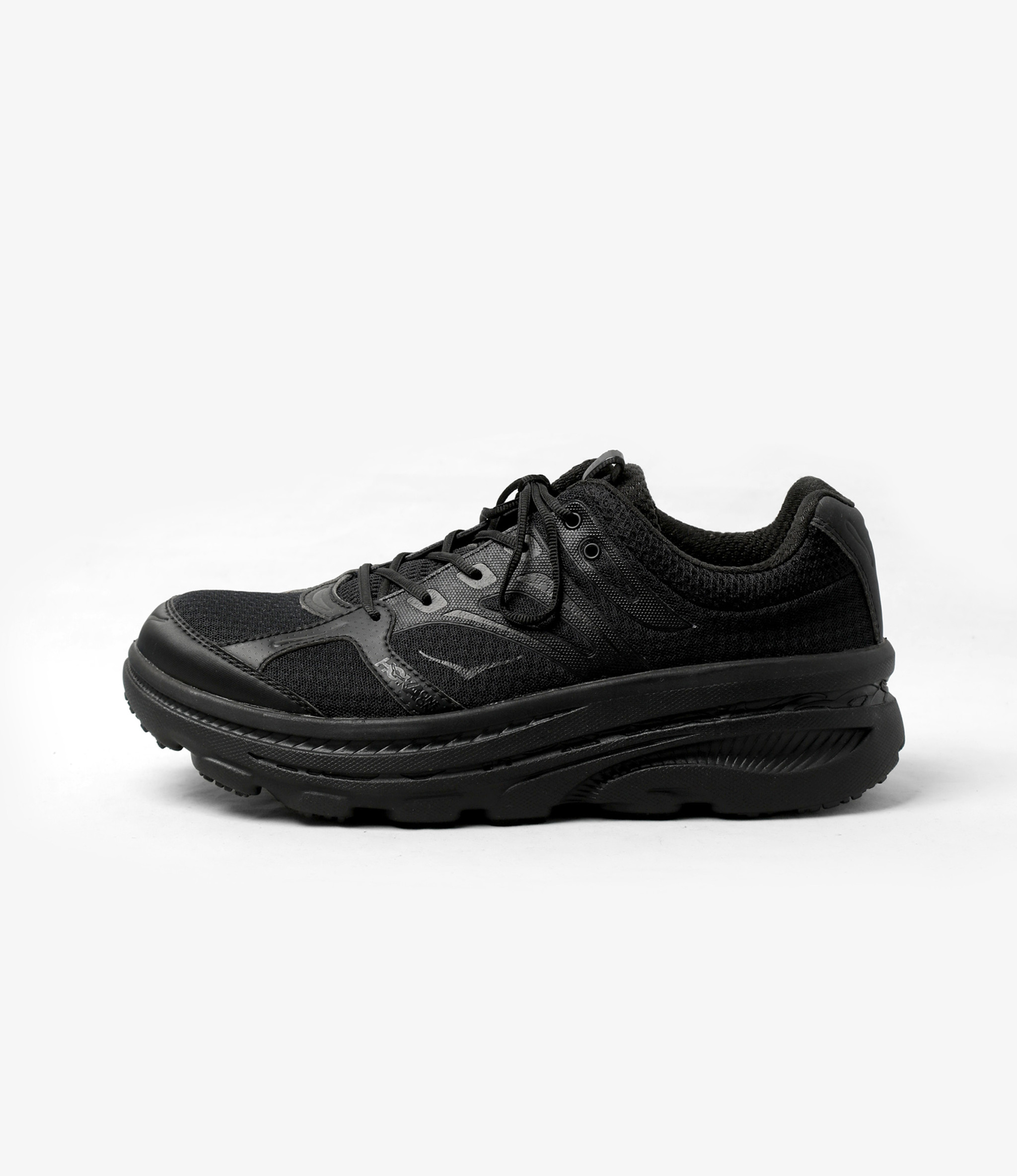 x Engineered Garments - Bondi B - Black 