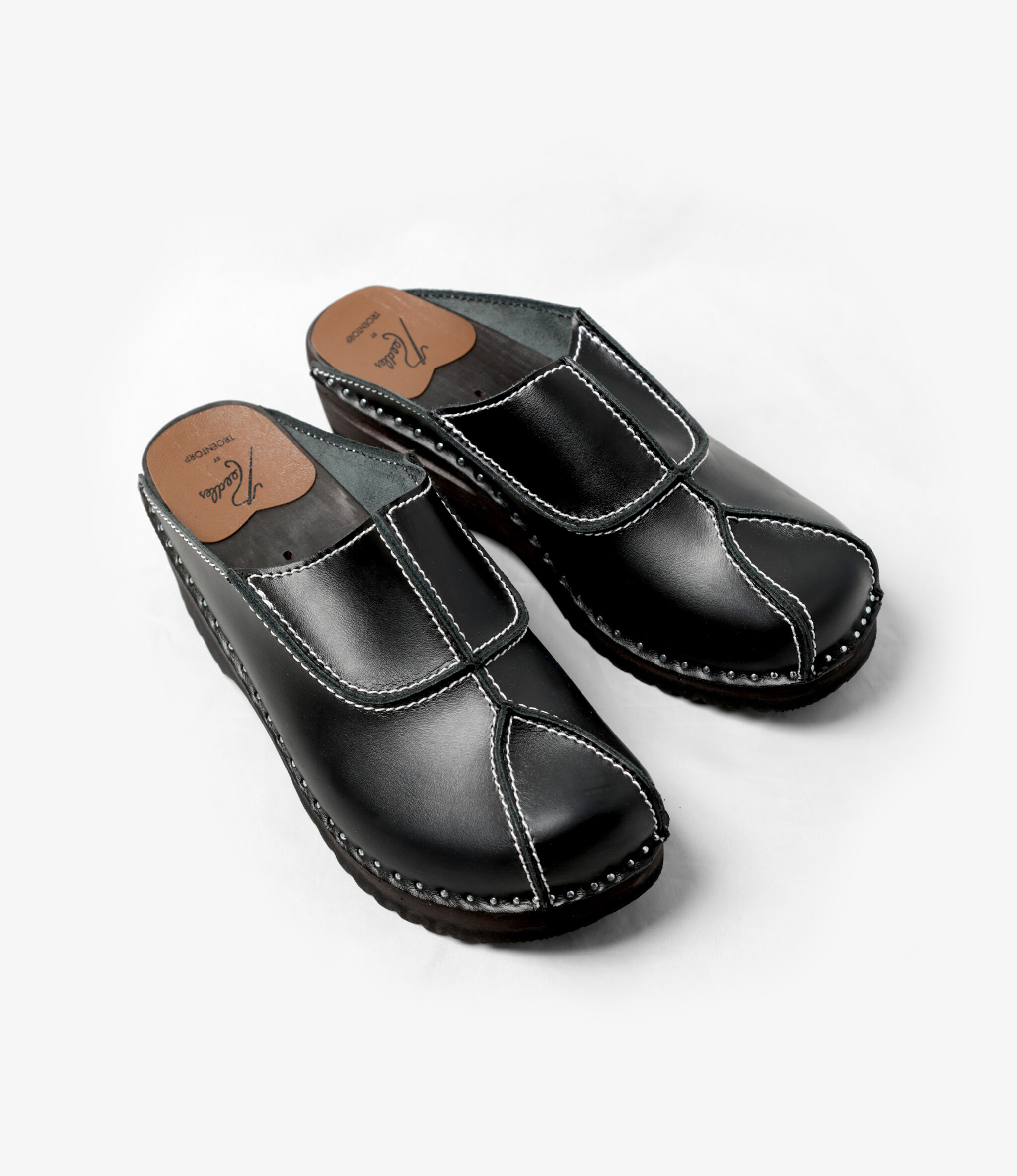 Troentorp Needles Swedish Clog Smooth Gasset Black Natural