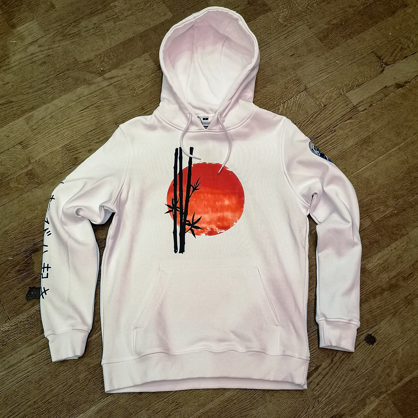 UNDEFEATED - RISING SUN ICON PULLOVER HOOD ネイビー Sの+