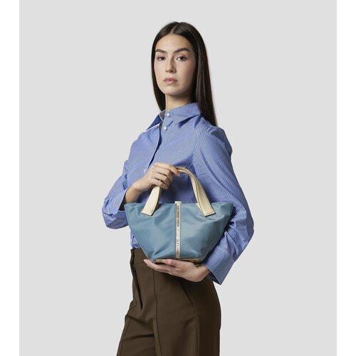 Alexander Smith Alexander Smith Lauren B