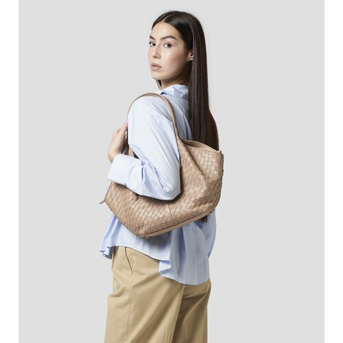 Alexander Smith Alexander Smith Rachel C