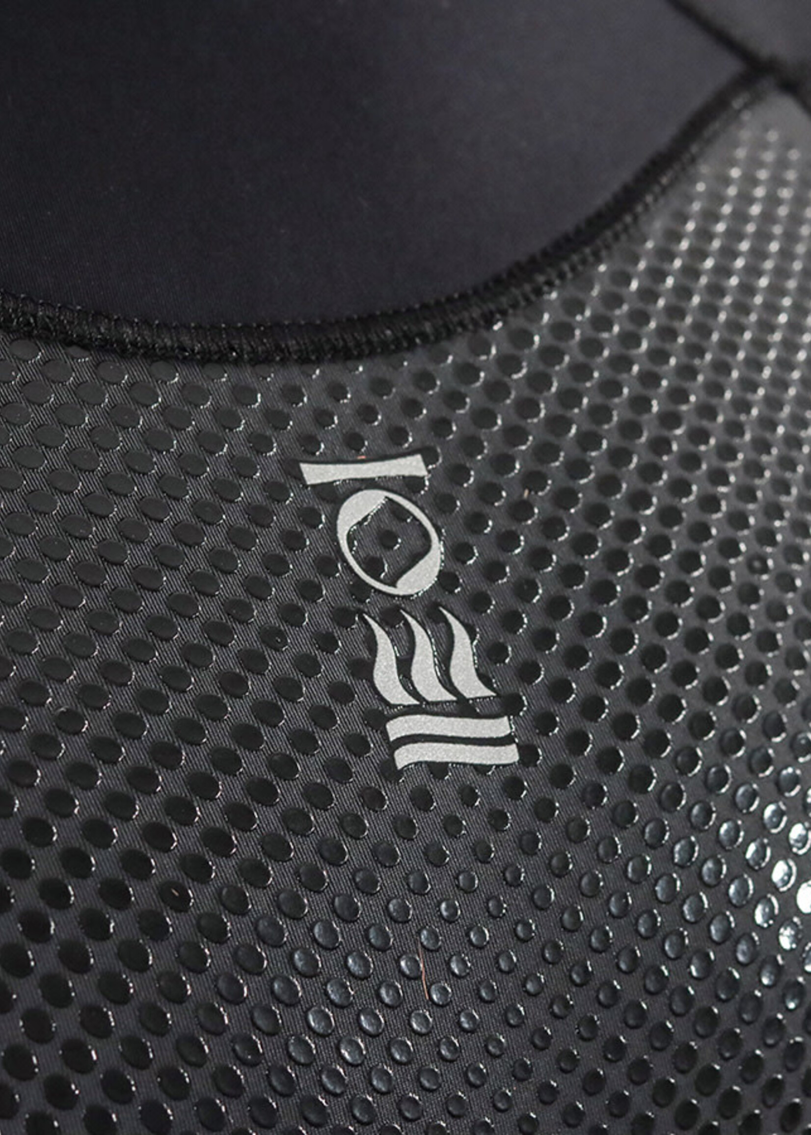 Fourth Element XENOS 7mm Dames pak