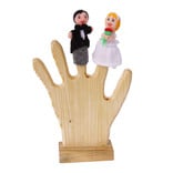 Fingerpuppets, bride and groom