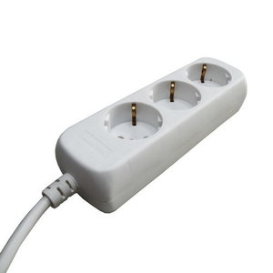 VB Extend Stekkerdoos Tafelcontactdoos TCD 3-Voudig met Randaarde en 5 Meter Snoer Wit - 3x1,0mm²: 3 stopcontacten, 5 meter snoer, aderdikte 1,0mm², zonder schakelaar.