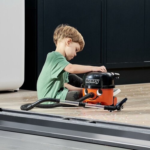 Casdon Henry Speelgoed Stofzuiger met Zuigfunctie Geschikt voor Kinderen vanaf 3 Jaar Casdon Henry Speelgoed Stofzuiger met Zuigfunctie Geschikt voor Kinderen vanaf 3 Jaar