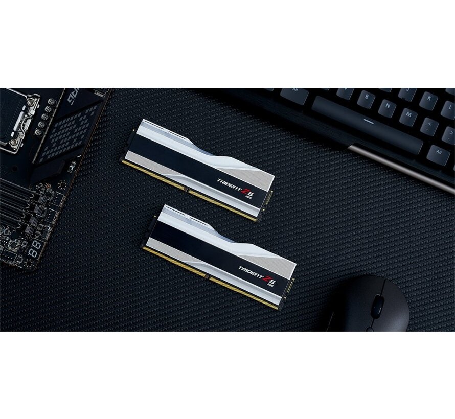 G.Skill Trident Z5 RGB Zilver | 32GB 2x16GB DDR5 | 6000MHz | DIMM | CL40 | Geheugenmodule | RAM