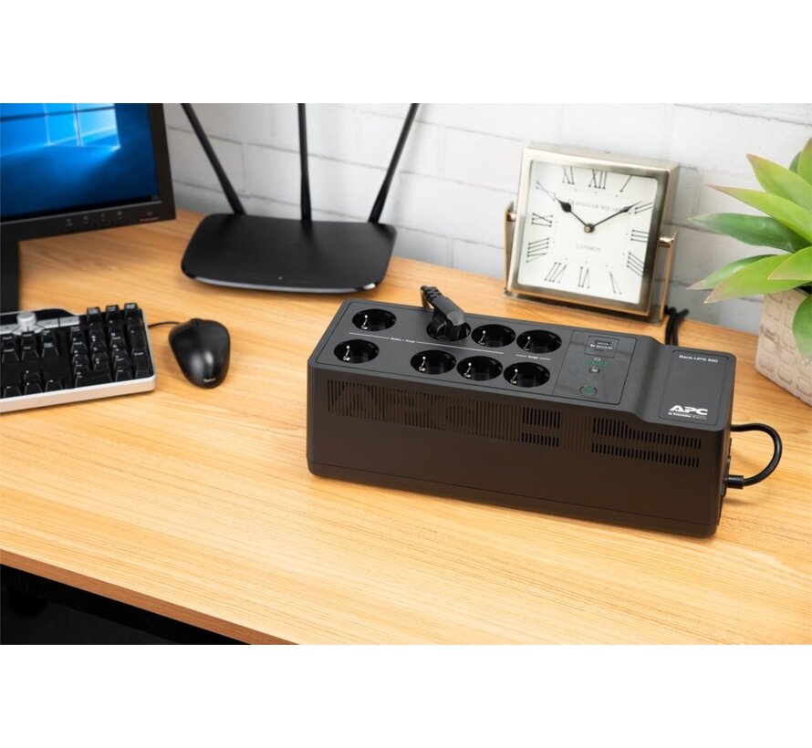 Back-UPS BE850G2-GR | 850 VA | 8 Schuko Stopcontacten (6 op Accu) | USB Type-A & C | AVR Spanningstabilisatie | Bescherming tegen Stroomstoringen