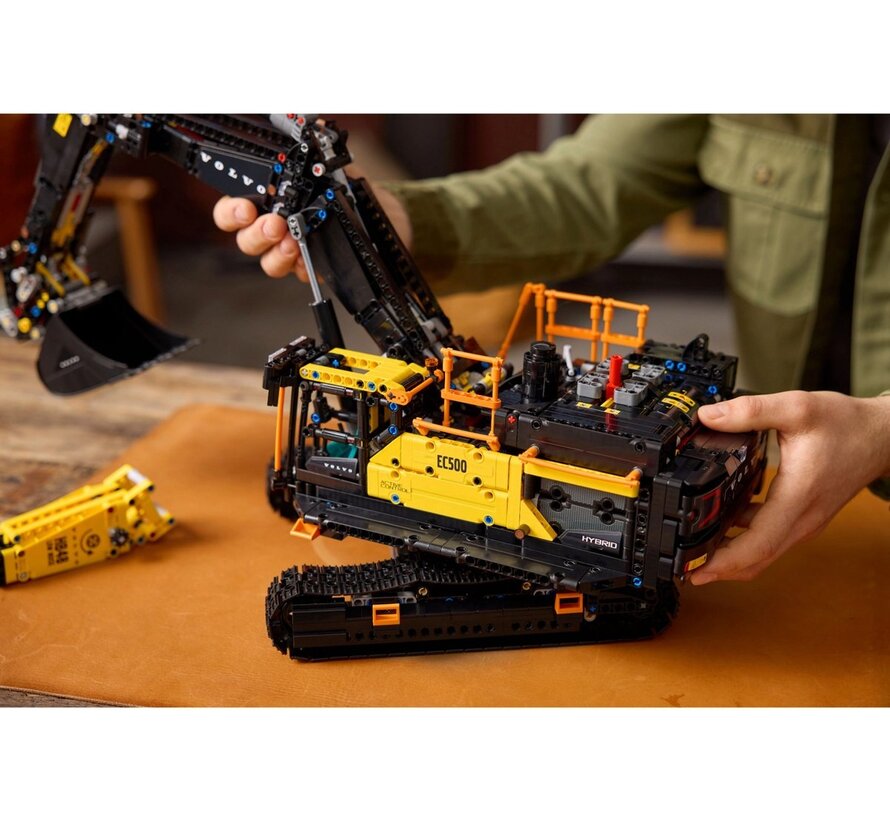 LEGO Volvo EC500 Hybrid graafmachine (42215)