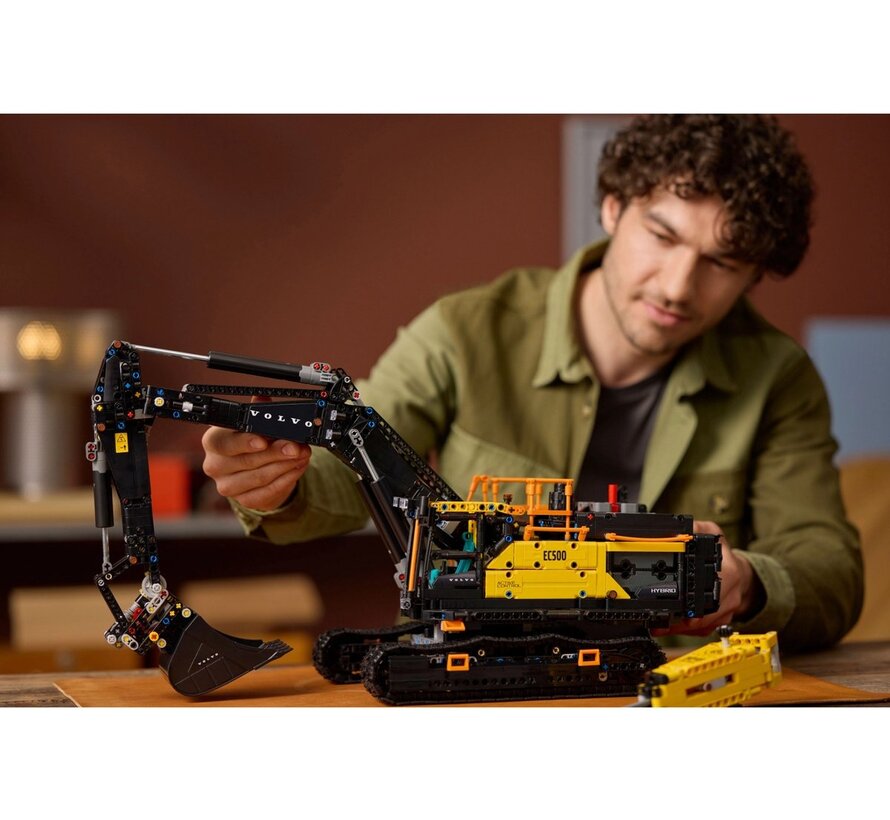 LEGO Volvo EC500 Hybrid graafmachine (42215)