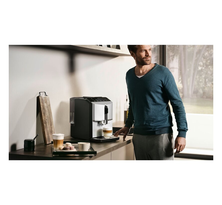 SIEMENS EQ.300 TF303E01 Zilver Espressomachine Zilver
