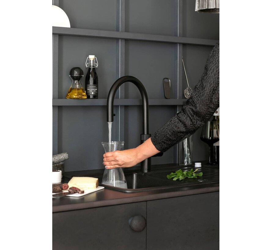 Quooker Flex met PRO3 3-in-1 kokendwaterkraan zwart