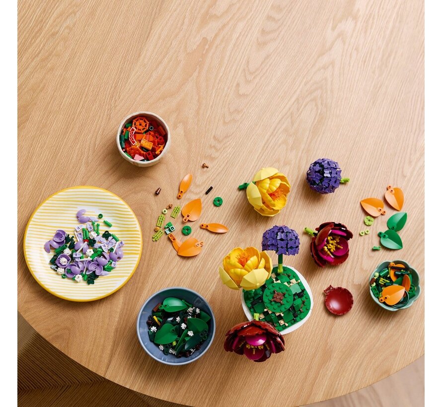 LEGO Botanicals Bloemstuk – luxe tafeldecoratie (10345)
