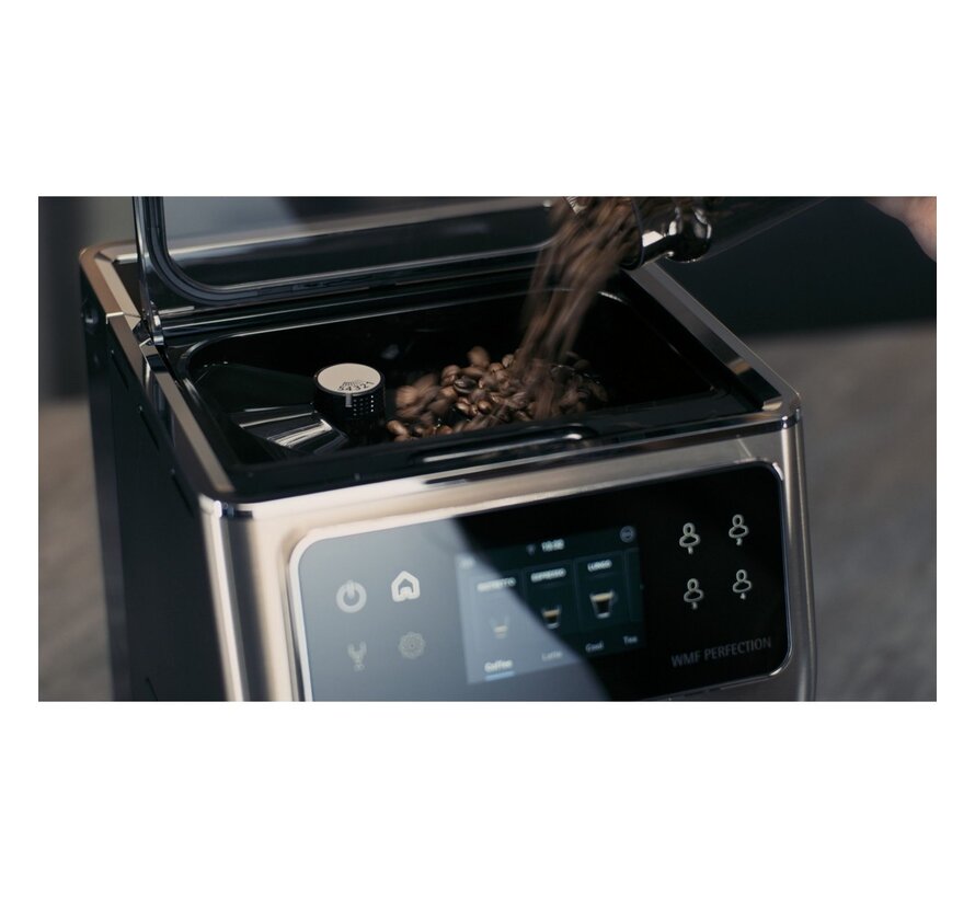 WMF CP813D Perfection 660 volautomatische koffiemachine met touchscreen, One Touch Milk, stille conische molen en RVS design