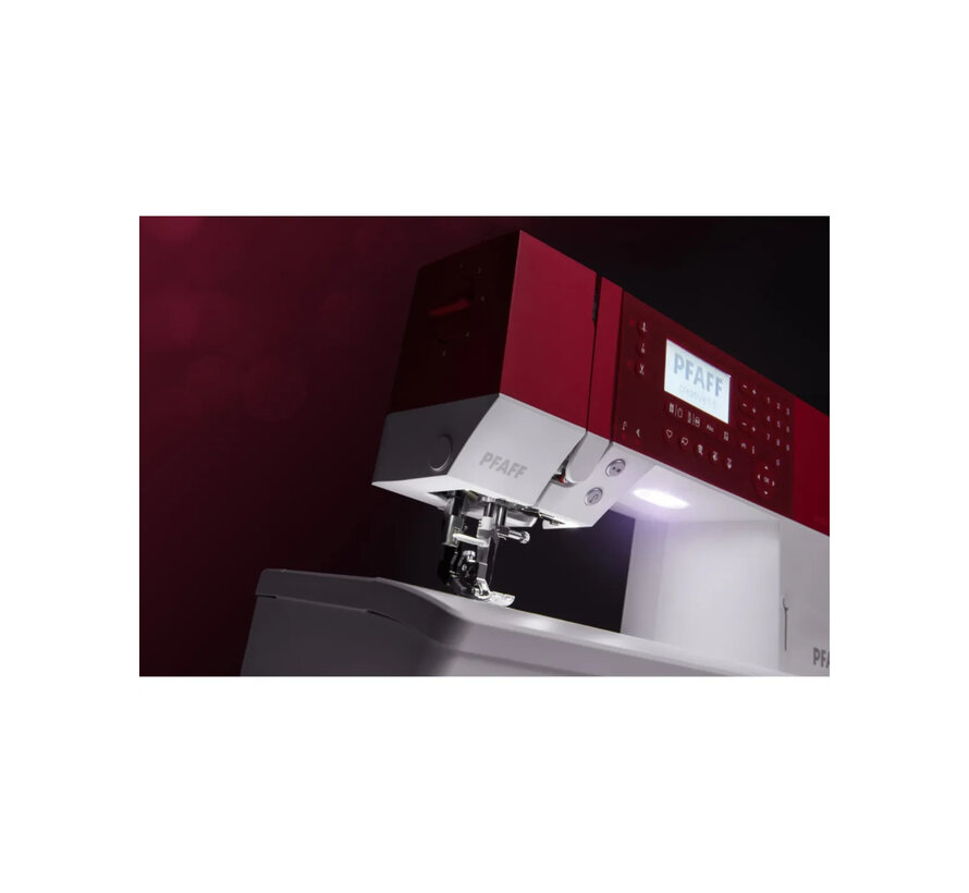 Refurbished Pfaff Creative 1.5 - IDT dubbeltransport - borduurveld 240x150 - 150 steken - USB