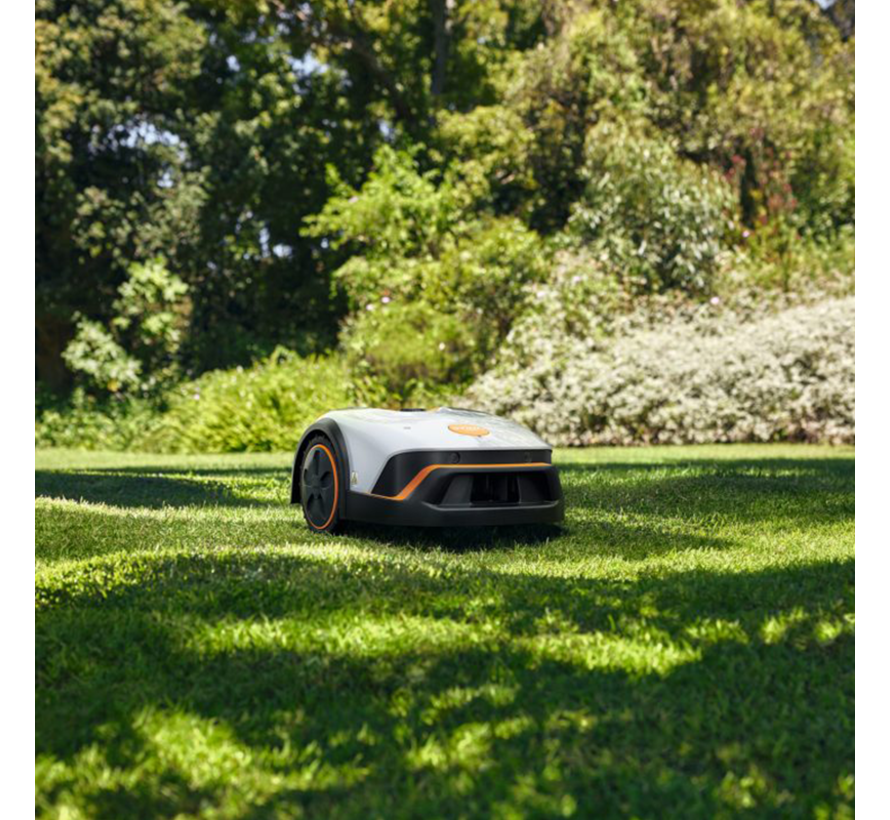 Stihl iMOW 3 robotmaaier 500 m2 - 20 cm maaibreedte - 20-60 mm - hellingen tot 40% - appbediening