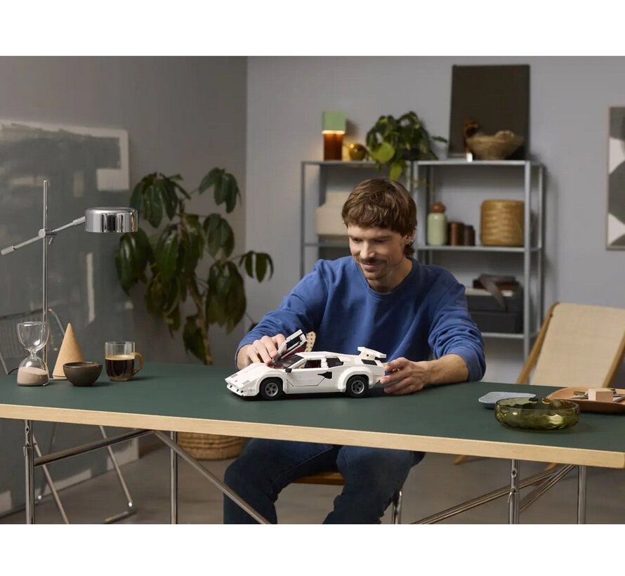 LEGO Lamborghini Countach 5000 Quattrovalvole