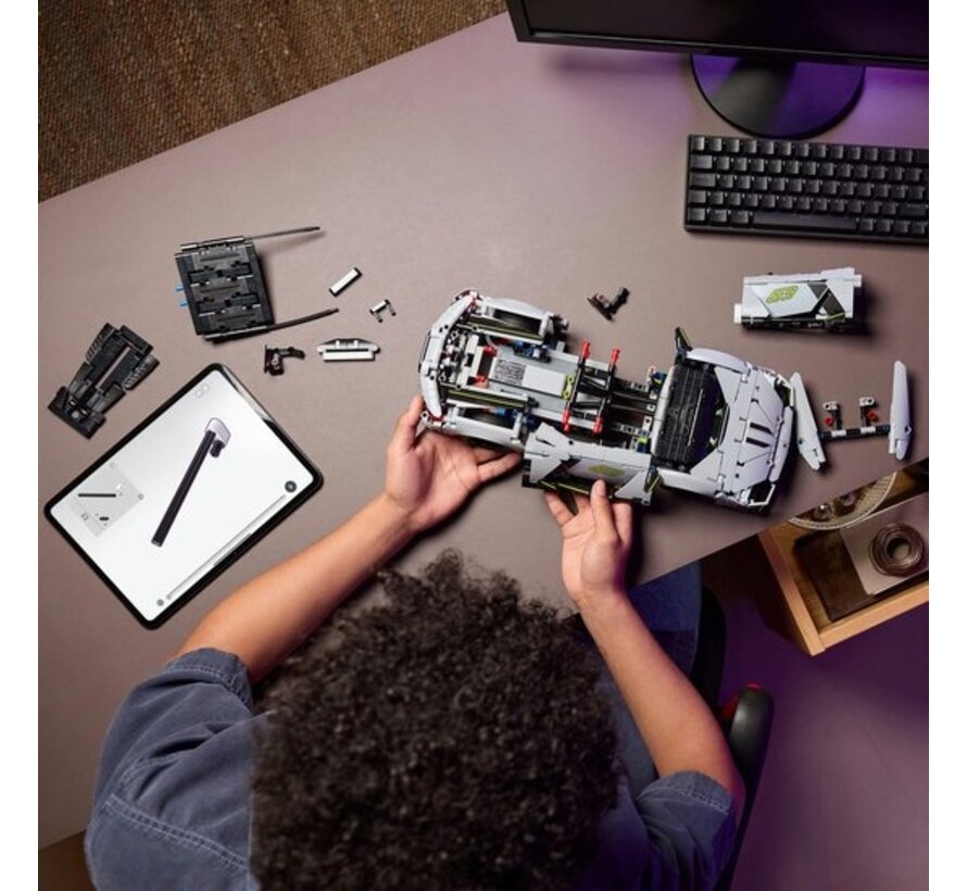 LEGO Technic Lamborghini Revuelto supersportwagen